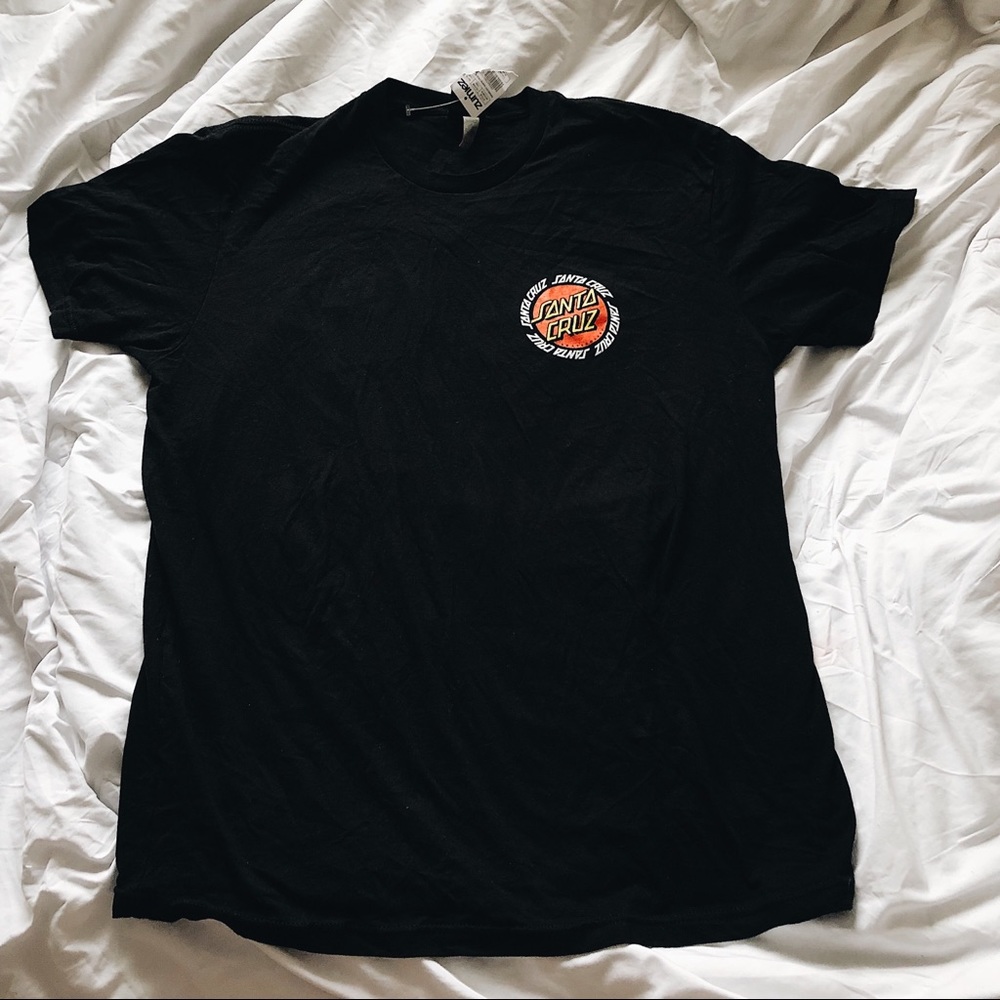 ✨NWT✨ Santa Cruz T-shirt